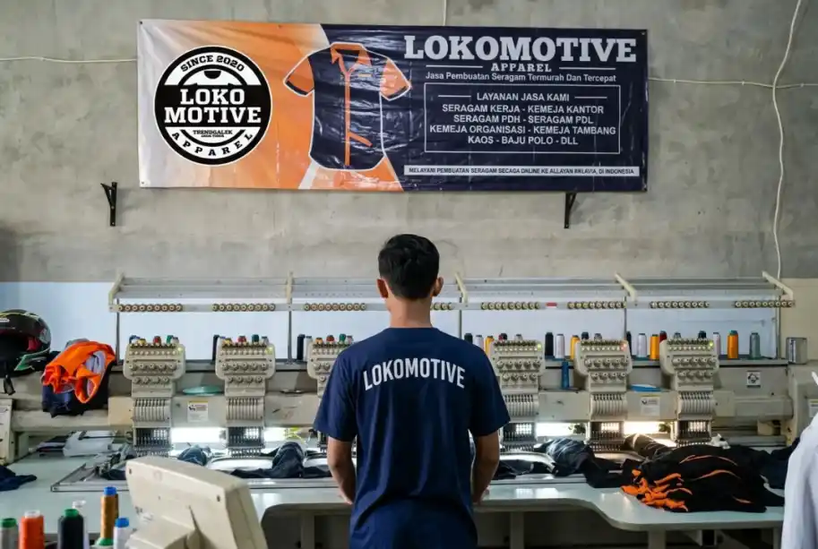 MESIN BORDIR KOMPUTER MULTI-HEAD